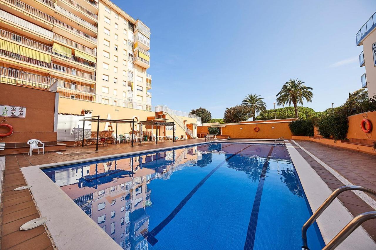 La Marina Apartment Malgrat de Mar Bagian luar foto