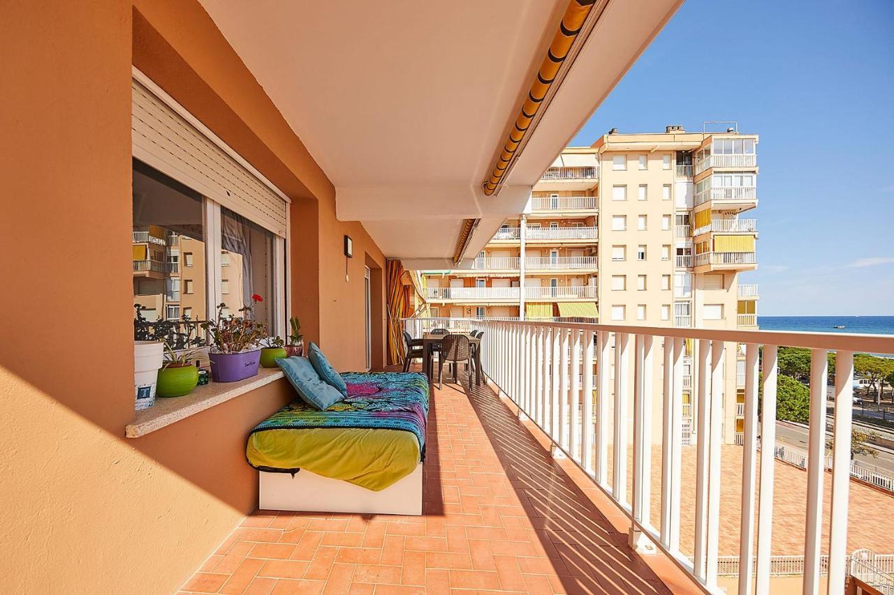 La Marina Apartment Malgrat de Mar Bagian luar foto